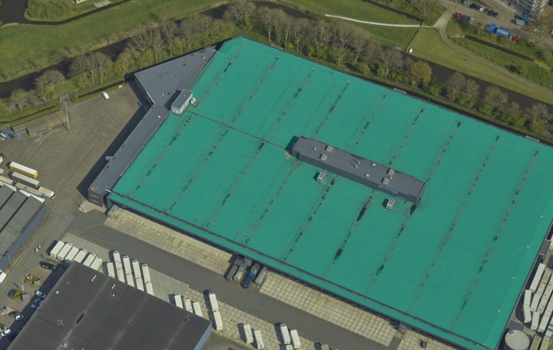 Het distributiecentrum van C&A in Lisse