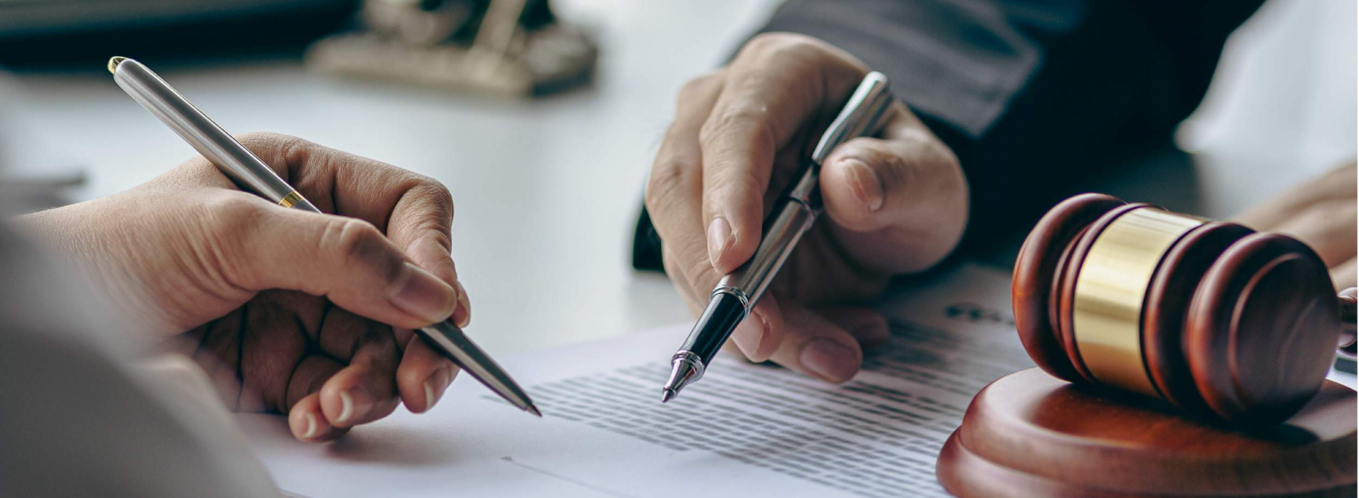 New York blijft leidend, terwijl Europese steden zoals Parijs en Brussel ook sterke groei tonen.