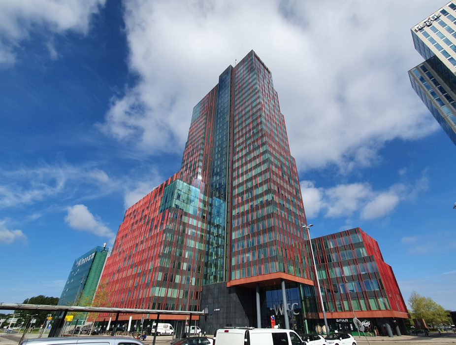 Vastgoedfonds Benkey neemt WTC Almere over