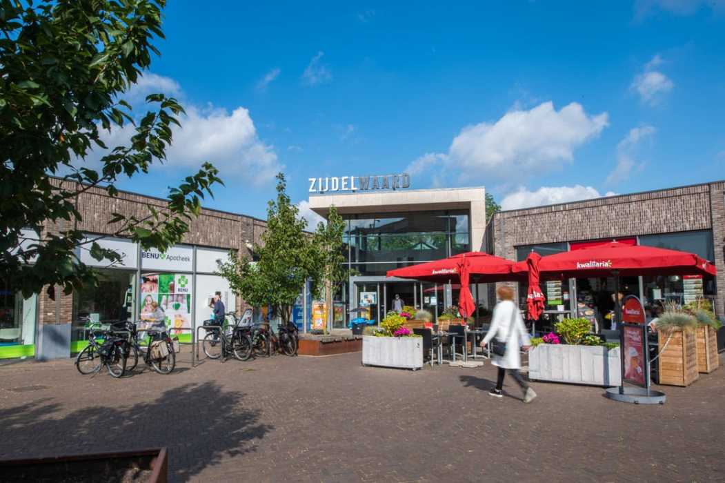 Winkelcentrum Zijdelwaard in Uithoorn