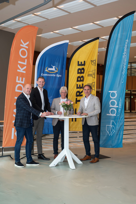 Ondertekening intentieovereenkomst Zuukerenk