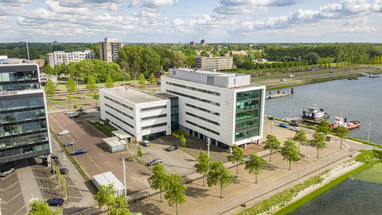 Waalhaven Oostzijde 85