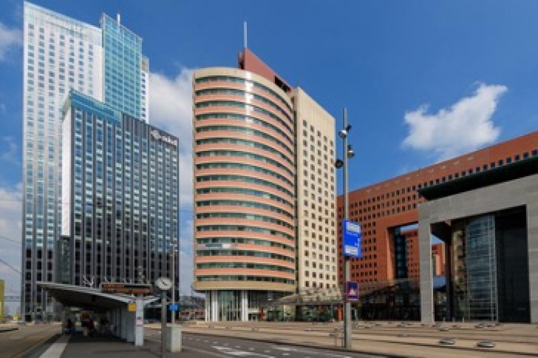 De Wilhelminatoren in Rotterdam