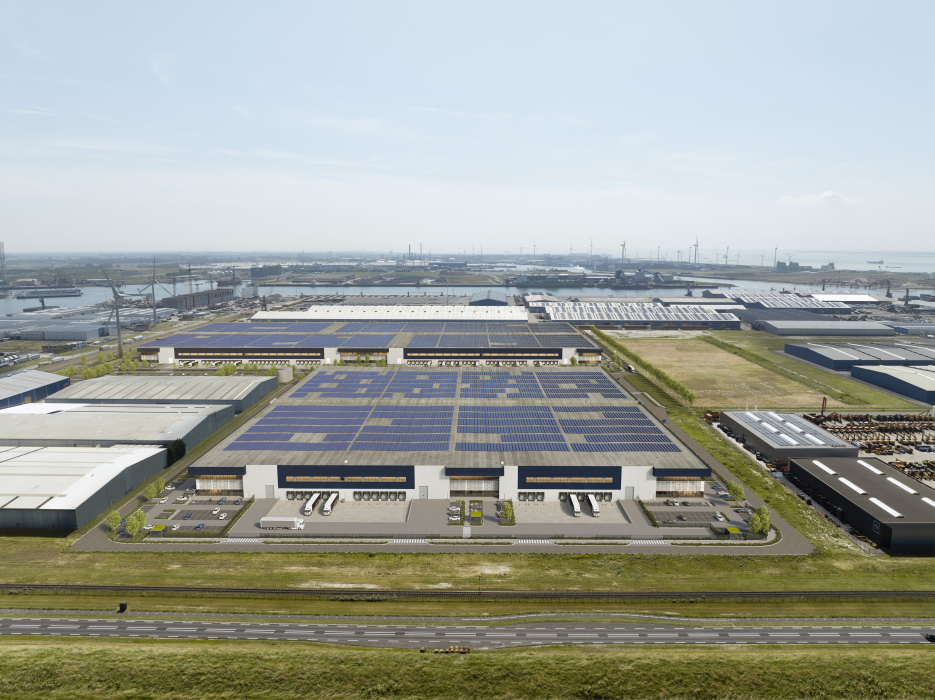 Luchtfoto V-Port Logistic Campus 21